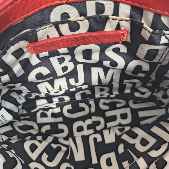 Marc by Marc Jacob’s Crossbody Bag - Picture 6 of 9